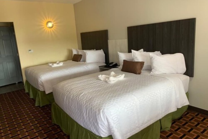 Room 17 of 21