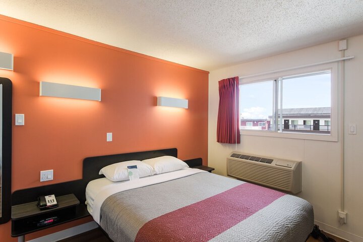 Motel 6 Cranbrook BC