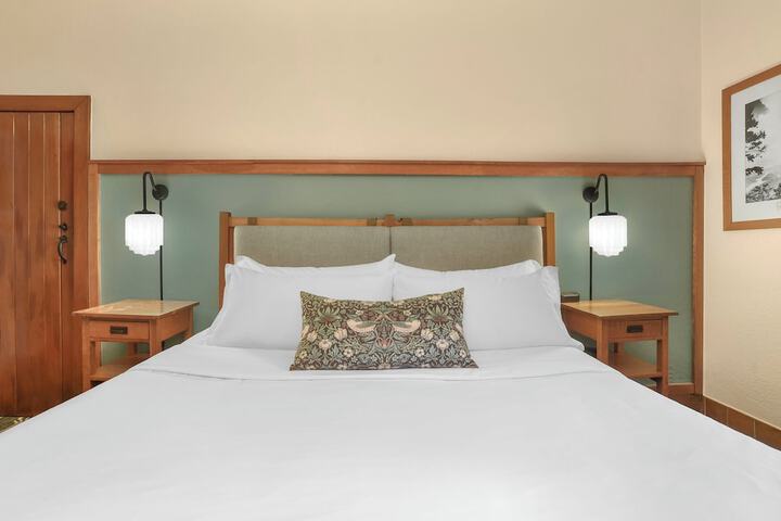 The Omni Grove Park Inn & Spa