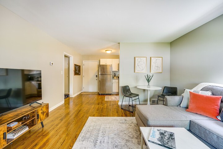 Wyandotte Vacation Rental Apartment Near Hospital!