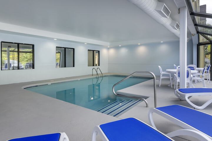 Pool 4 of 31