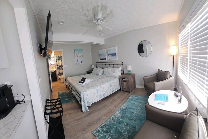 Room 84 of 104