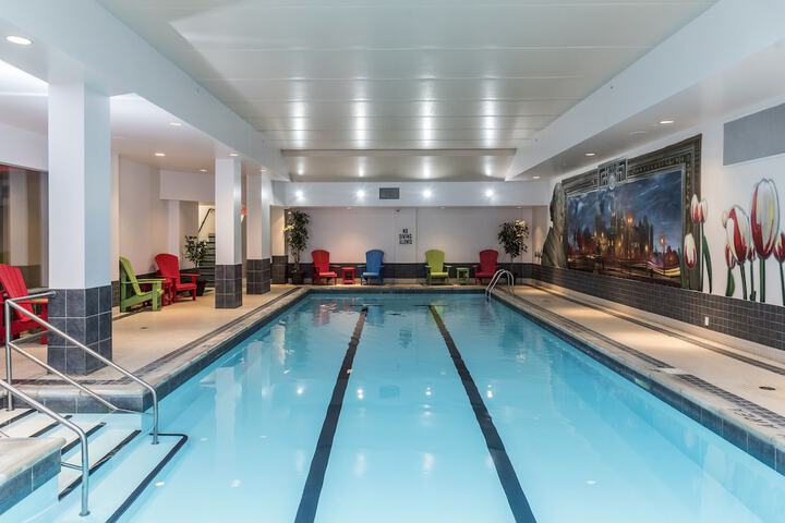 Pool 14 of 60