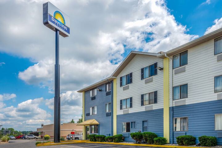 Hotel 2 of 46