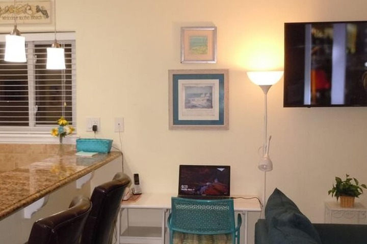 Beachgate CondoSuites and Oceanfront Resort