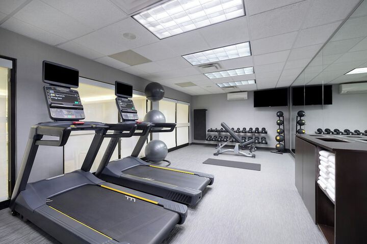 Courtyard by Marriott Burlington Williston