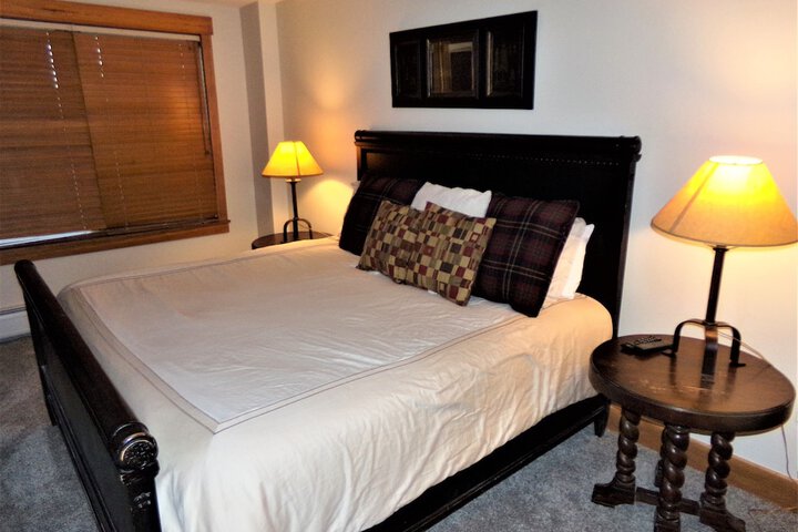 Room 13 of 48