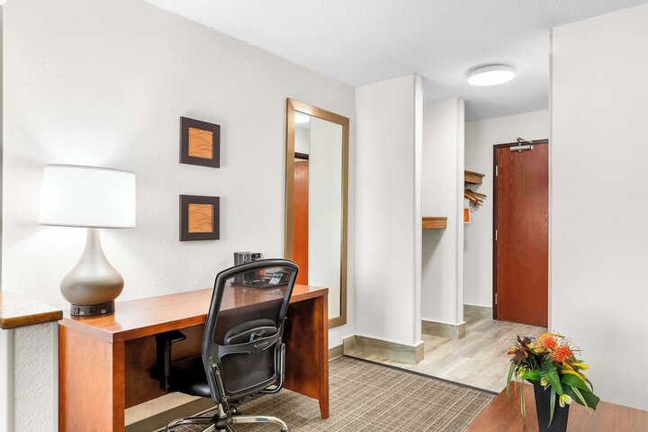 Room 29 of 42