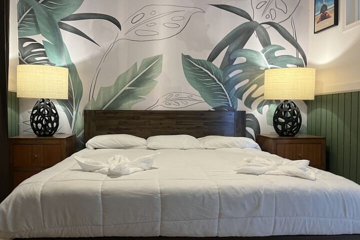 Wild Ginger Hotel