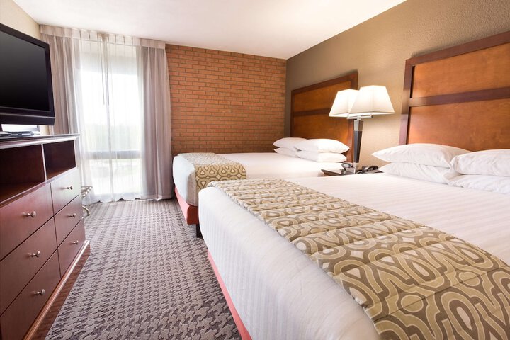 Room 7 of 34