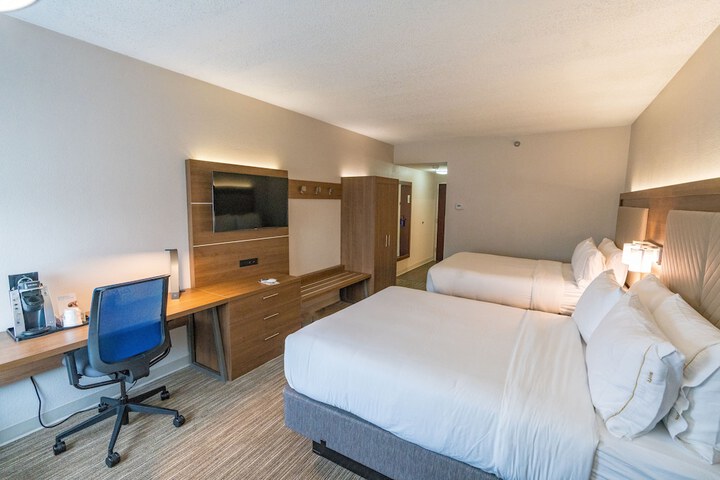 Holiday Inn Express & Suites Nashville - Brentwood I-65 by IHG