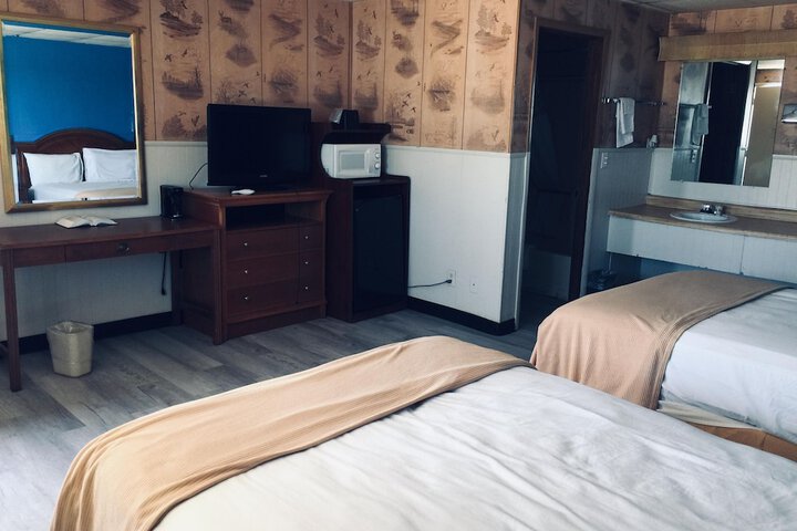Room 19 of 19