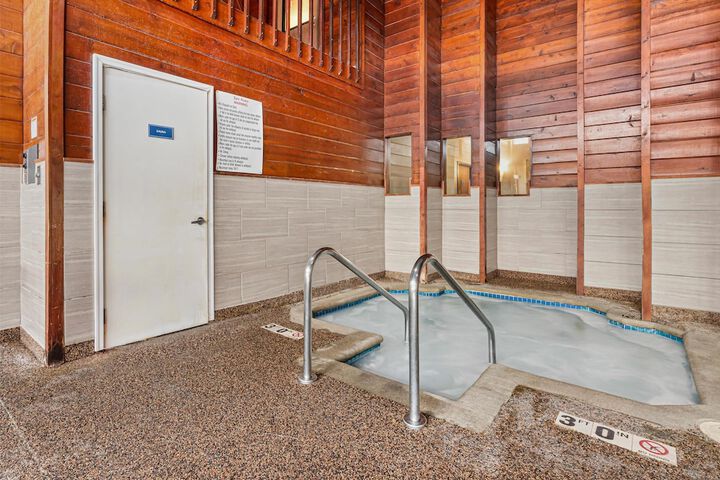 Best Western Ambassador Inn & Suites