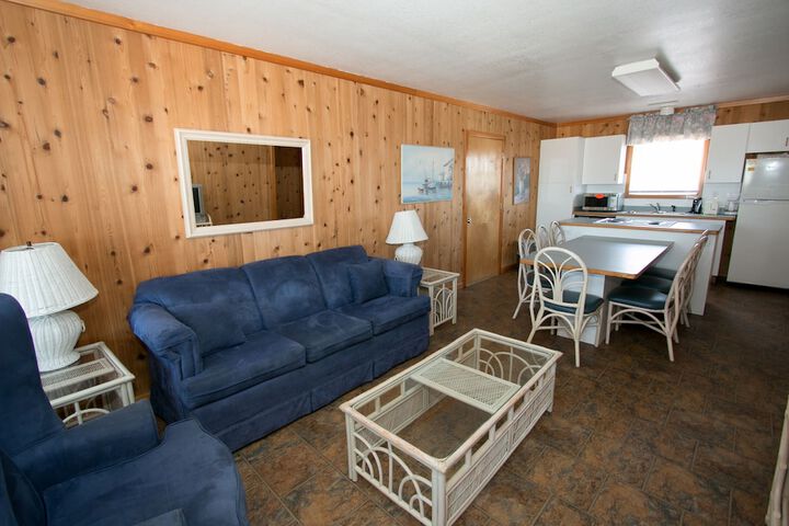Room 155 of 199