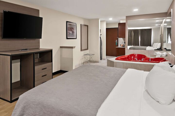 Room 26 of 45