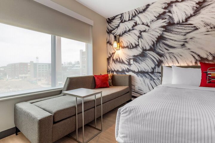 Cambria Hotel Rock Hill - University Center