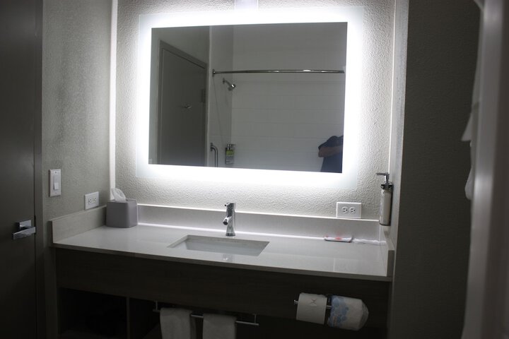 Holiday Inn Express Hotel & Suites Shamrock North by IHG