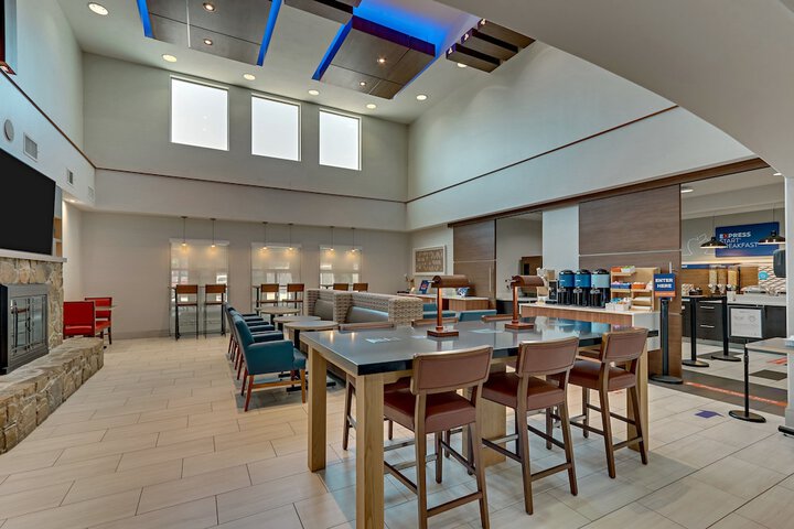 Holiday Inn Express Hotel & Suites Weatherford by IHG