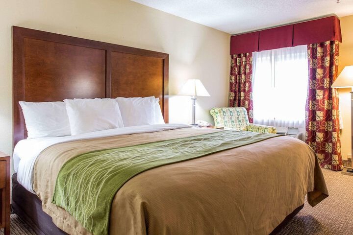 Room 20 of 34