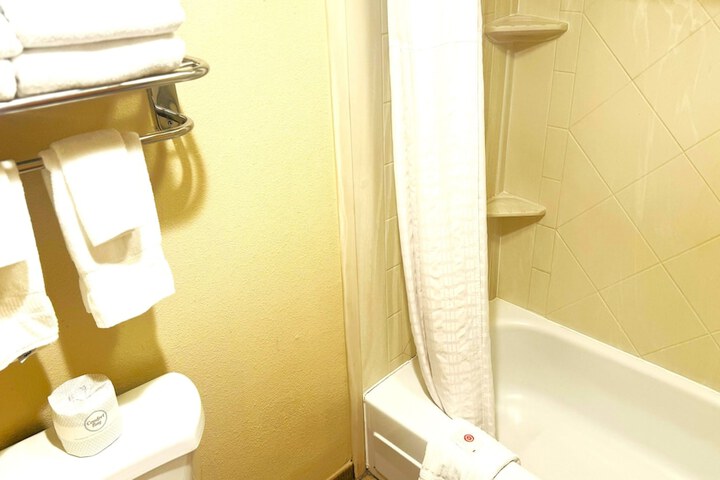 Room 29 of 50