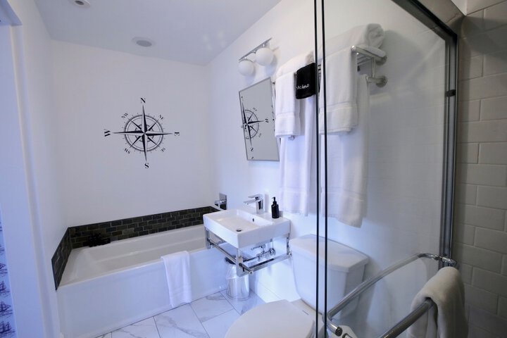 Room 10 of 44