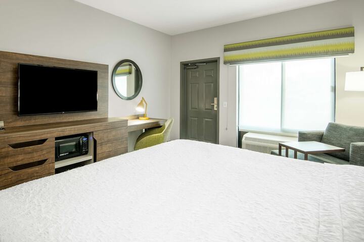 Room 18 of 44