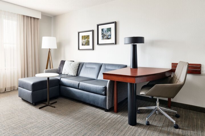 Room 16 of 26