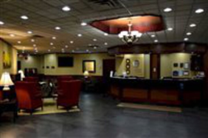 COMFORT INN AND SUITES VICTORIA
