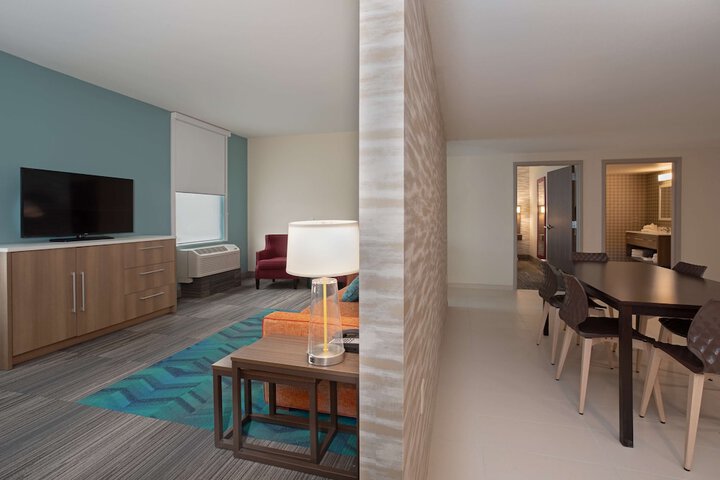 Home2 Suites by Hilton Omaha UN Medical Center Area