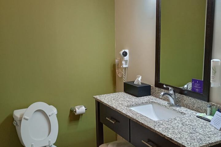 Sleep Inn & Suites Oakley I-70