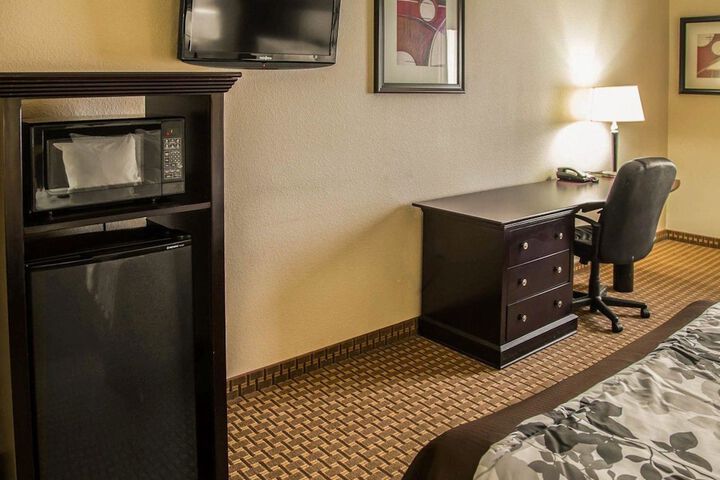 Room 41 of 103