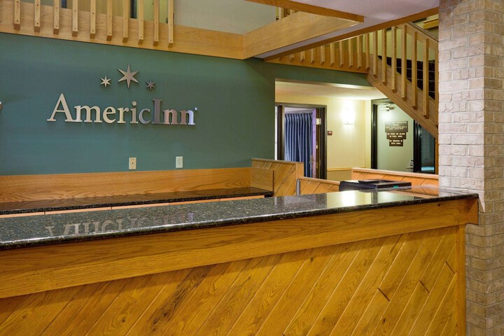 Hotel Interior 8 of 25