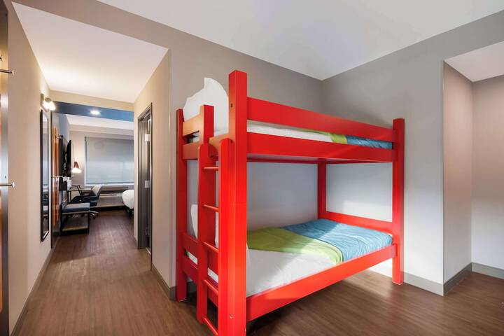 Room 19 of 45