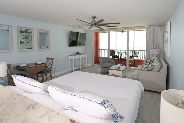 Room 30 of 169