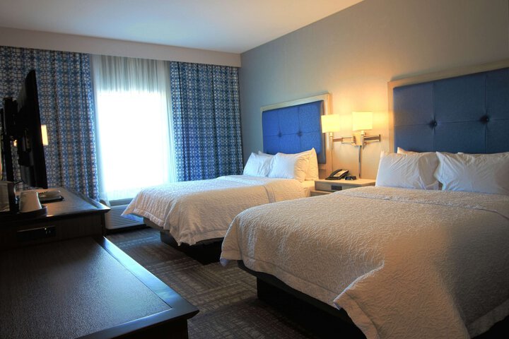 Room 14 of 37