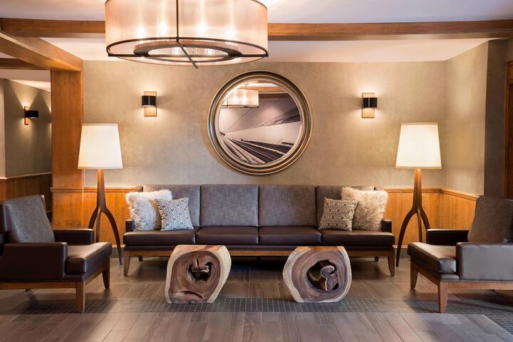Hotel Interior 19 of 45