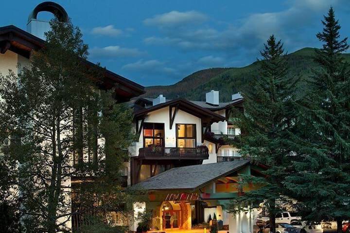 Hotel 2 of 27