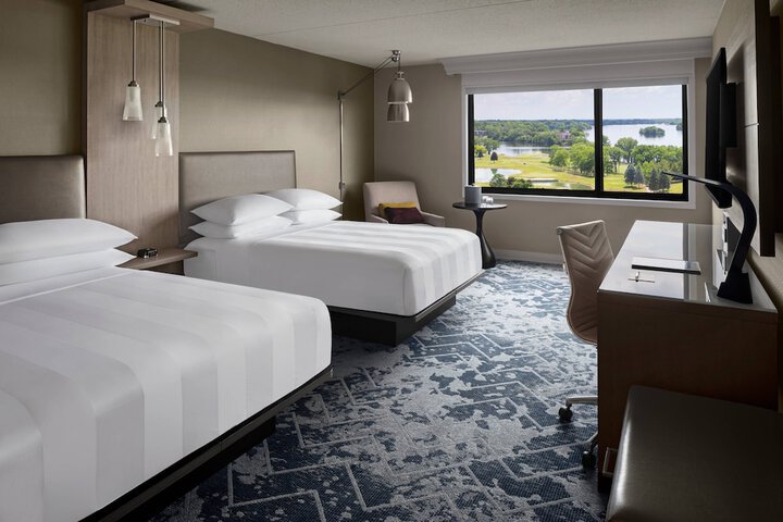 Room 47 of 104