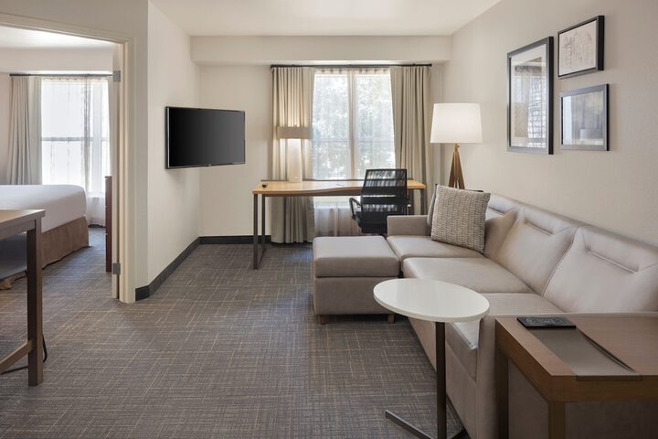 Room 15 of 20