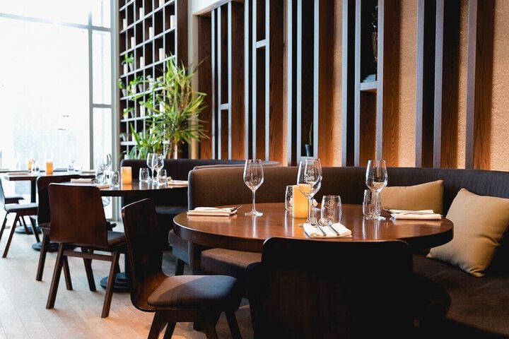 Dining 56 of 62