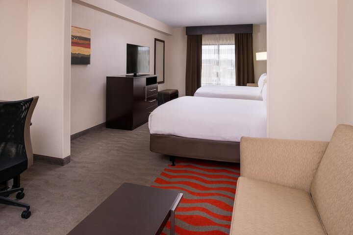 Holiday Inn Express & Suites Monroe by IHG