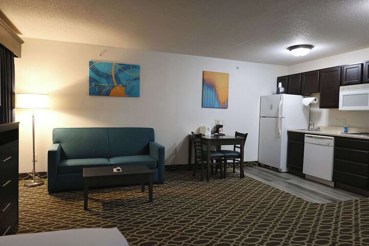 Room 35 of 109