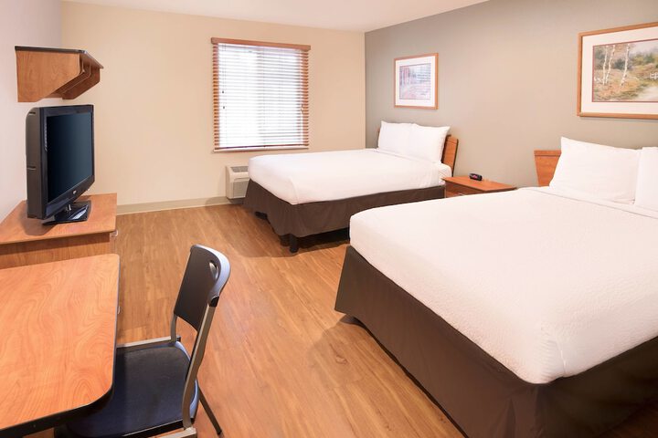 Room 12 of 24