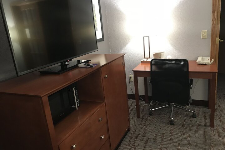 Room 23 of 70