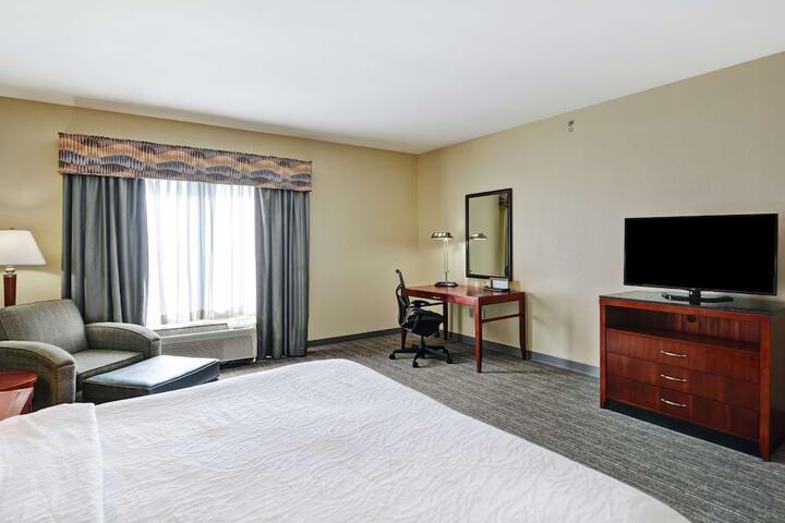 Room 13 of 44