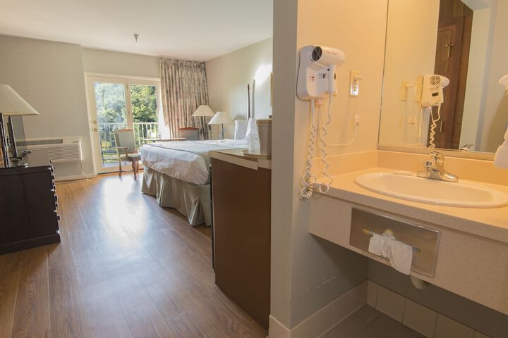 Room 20 of 61