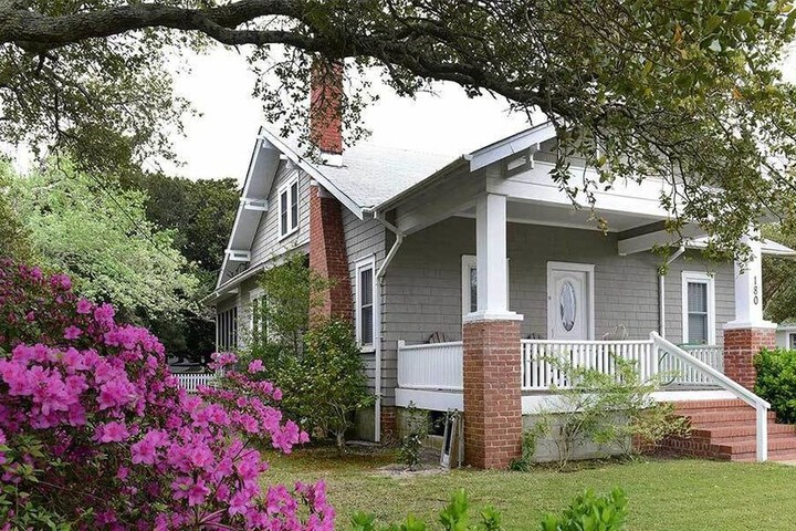 Ocracoke Harbor Inn