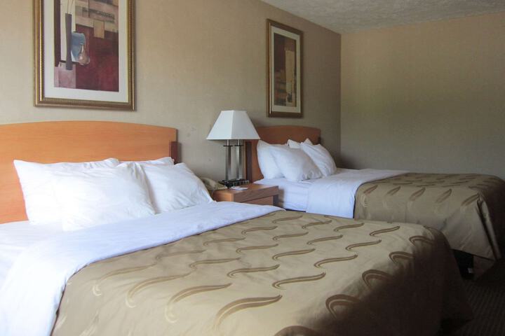 Quality Inn Nashville - Bloomington