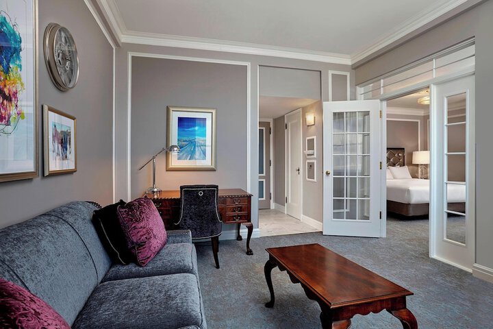 The Hotel Saskatchewan Autograph Collection