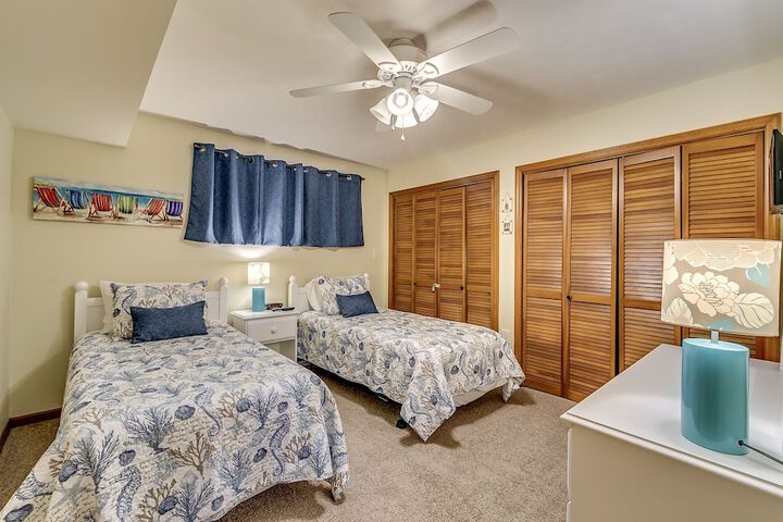Room 7 of 26
